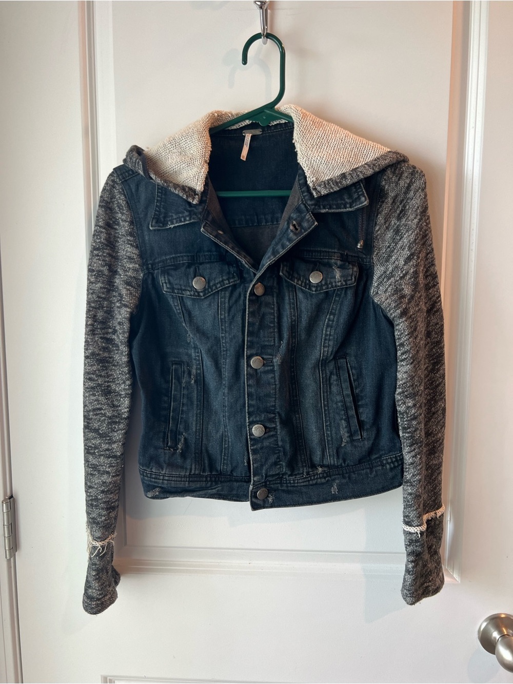 Free People mixes media Hooded Denim Jacket - Gray. XS